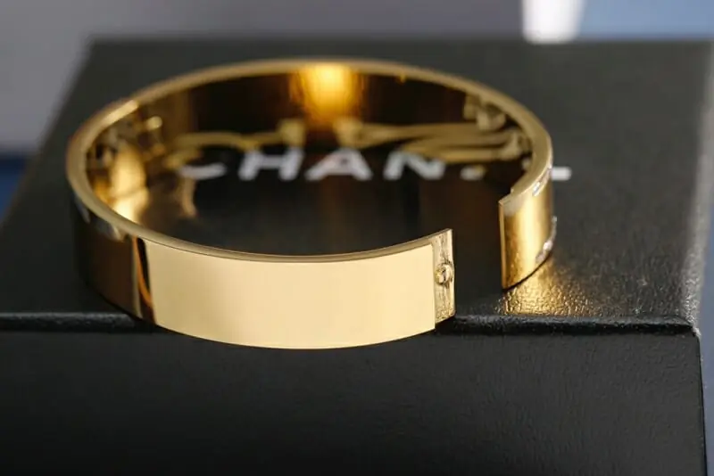 chanel bracelets s_12631742